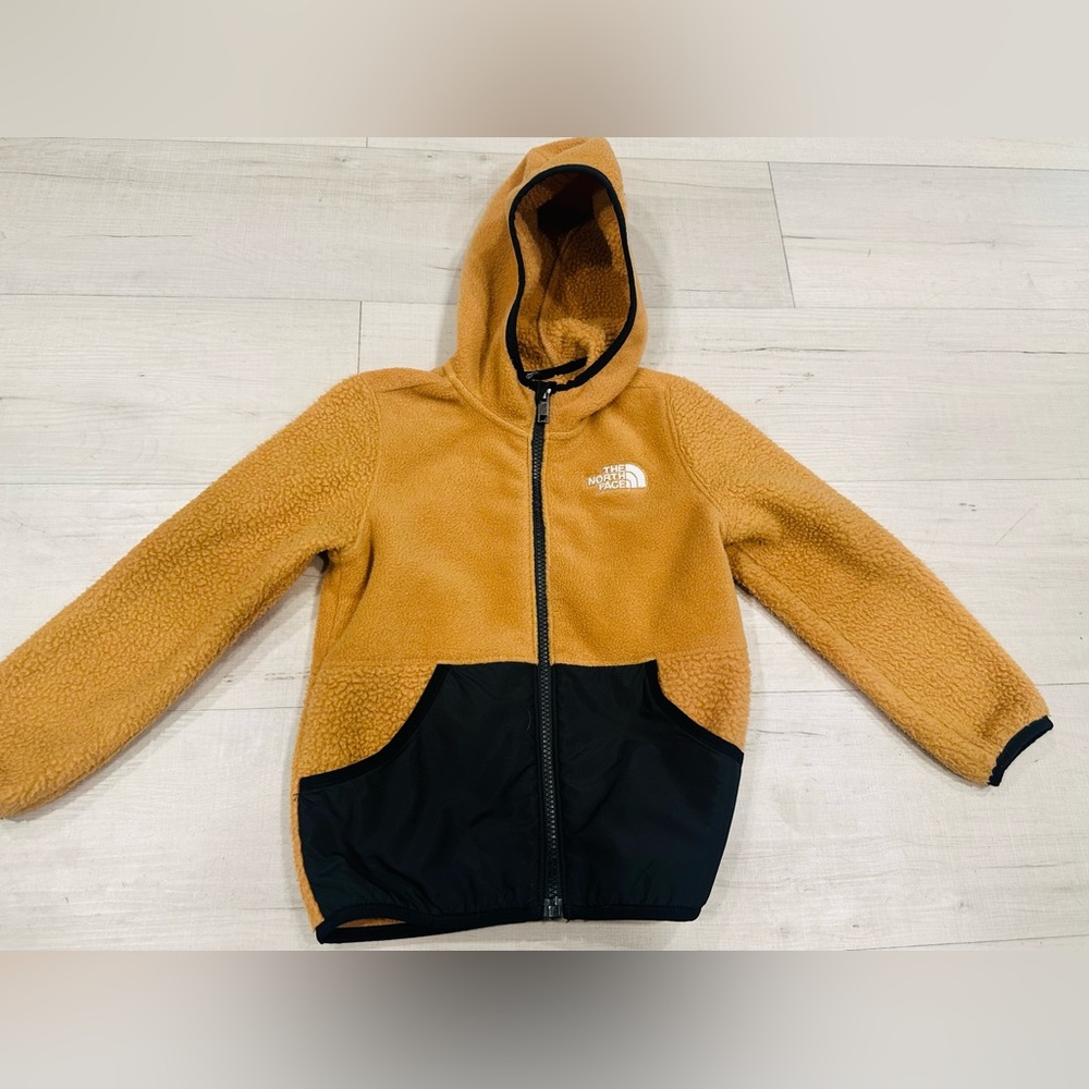 North face boys fleece size 5